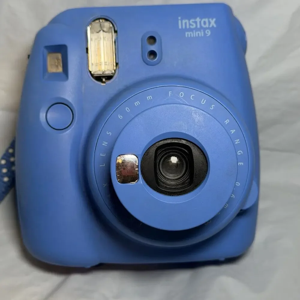 Fujifilm Instax Mini 9 Instant Camera, Cobalt Blue READ DESCRIPTION